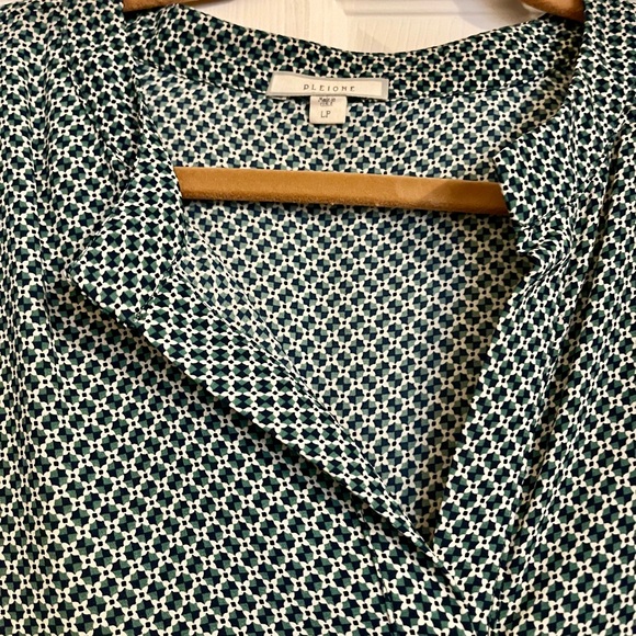 Pleione Tops - Summer Pleione Blouse